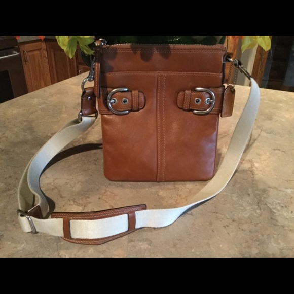 Coach Handbags - Coach Crossbody Handbag